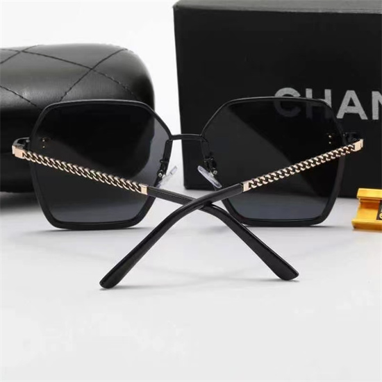 Chanel Sunglass A 182